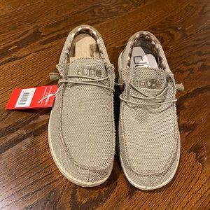 Hey Dude Wally Sox Beige